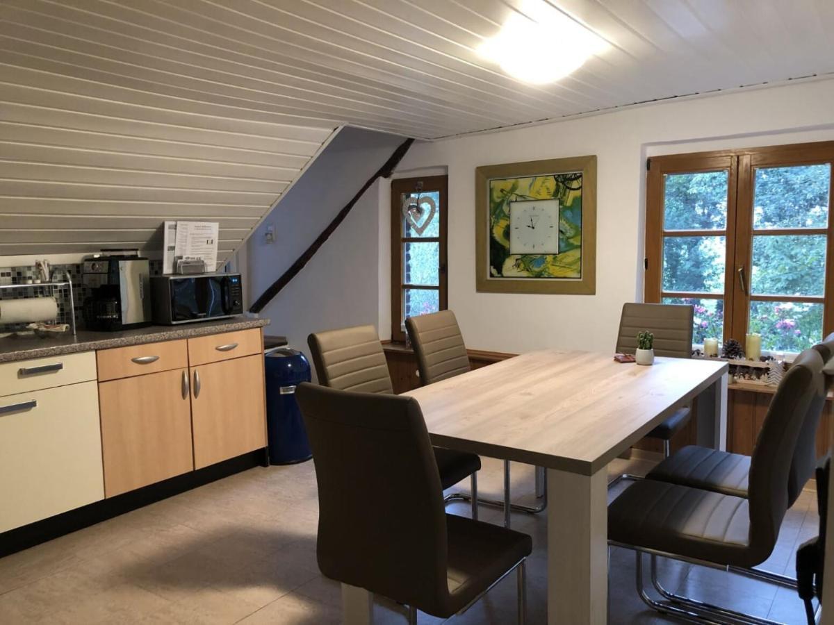 Ferienwohnung Auf Denkmalgeschuetztem Sturmhof Grefrath Exterior photo